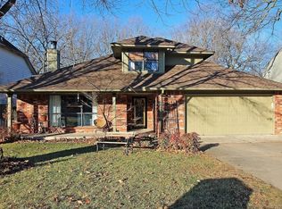 8710 S Oswego Ave, Tulsa, OK 74137