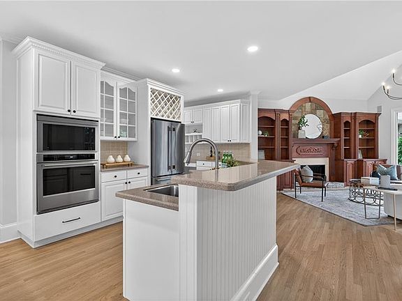 5th image of 1455 Edenfield Pointe