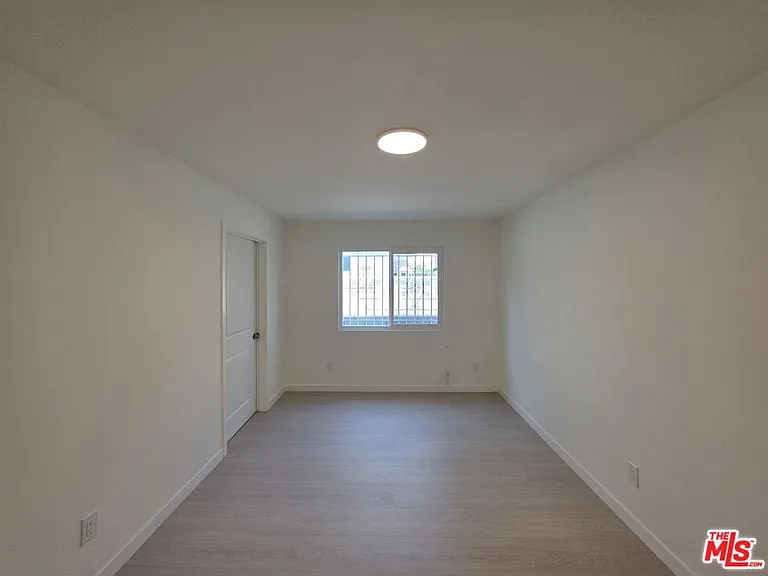 912 N Ridgewood Pl #2 — Photo 13