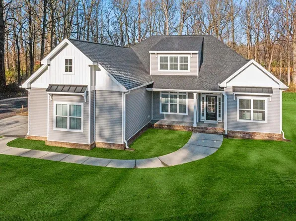 5059 Mineral Spring Rd, Suffolk, VA 23438