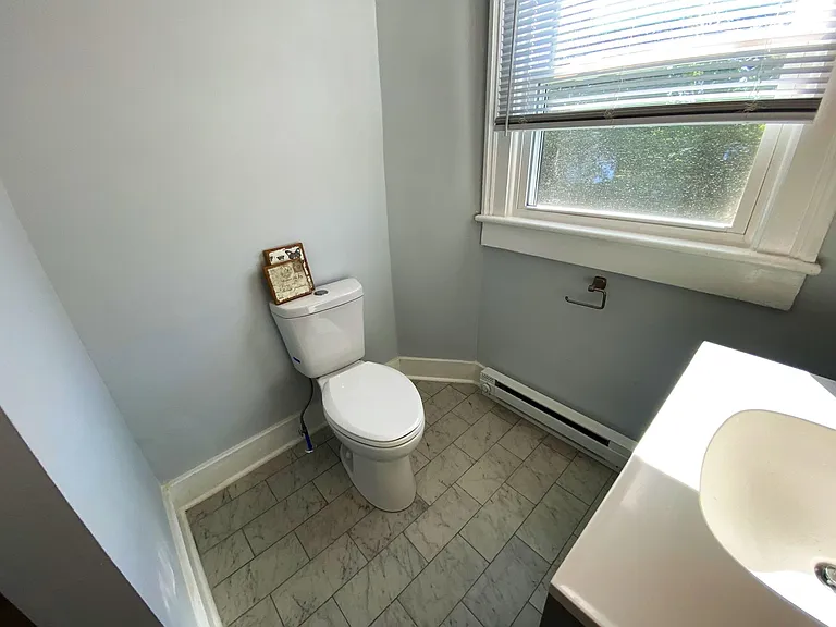 129 Tams St #A — Photo 31