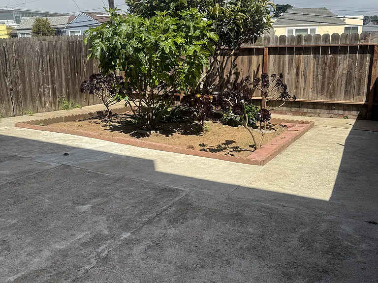72 Robblee Ave — Photo 21