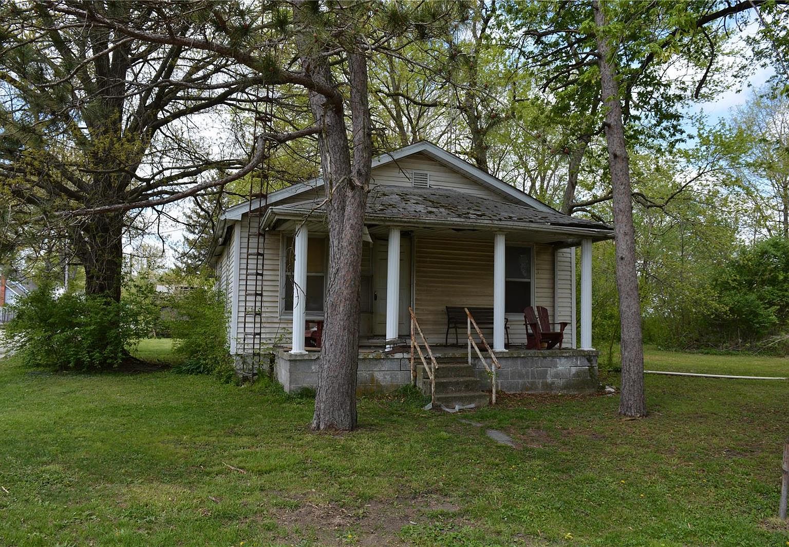 401 N Main St, Bulpitt, IL 62517 Zillow