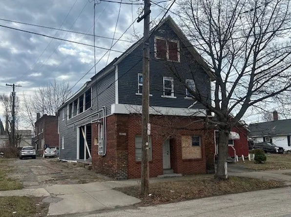 1438 E 45th St, Cleveland, OH 44103