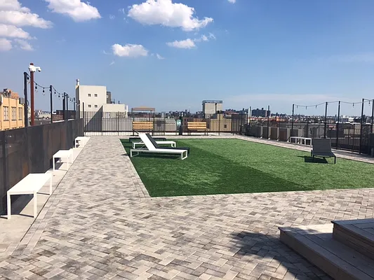 Rented by Gold-Stone Realty | media 26