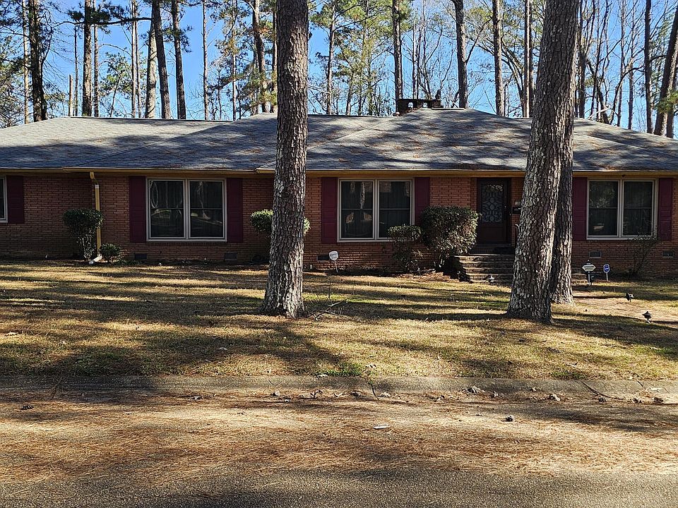 1st image of 160 Bristol Blvd