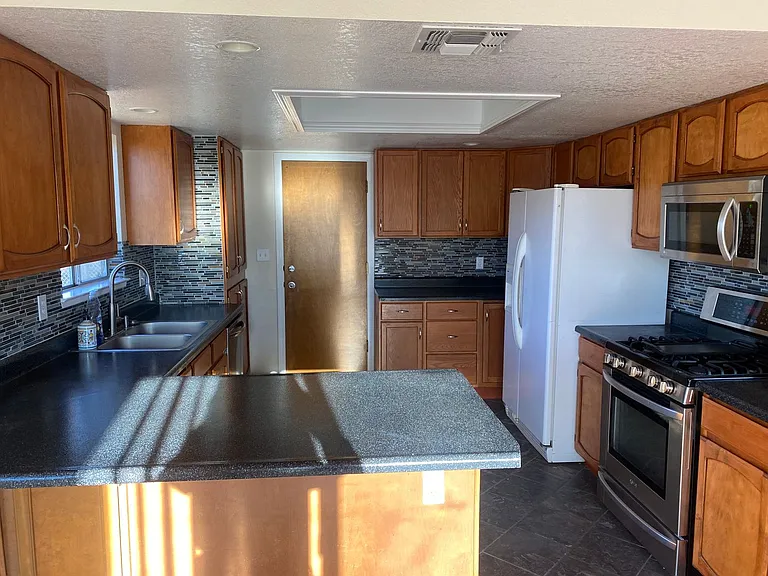 5383 Stonethrow Ct — Photo 5