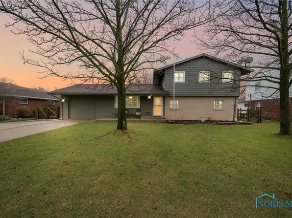 1055 W Erie St, Woodville, OH 43469