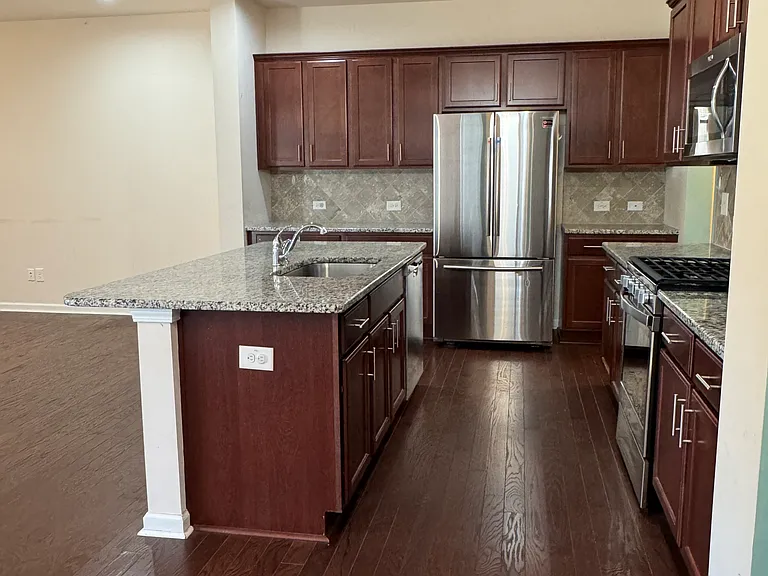 814 Bristol Bridge Dr — Photo 6