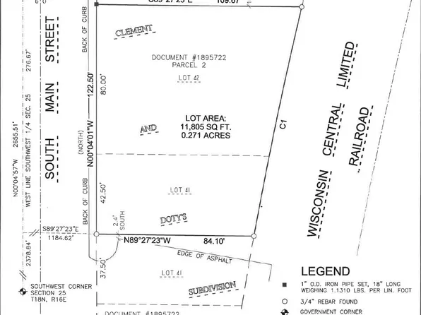 S Main St, Oshkosh, WI 54902