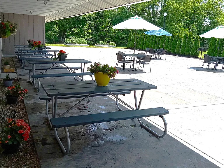 Reynolds Senior Village — Photo 10
