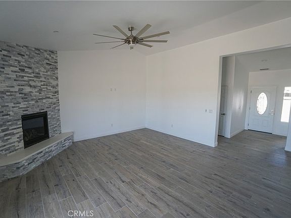 3rd image of 14416 Ricaree Rd