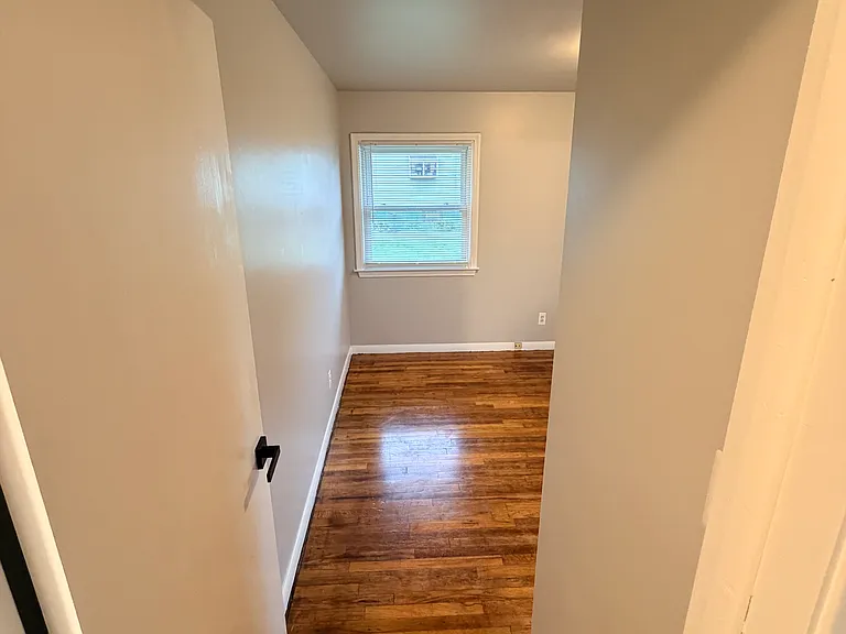 7391 Gronow Ave — Photo 23