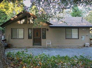 359 Donner Dr, Crestline, CA 92325