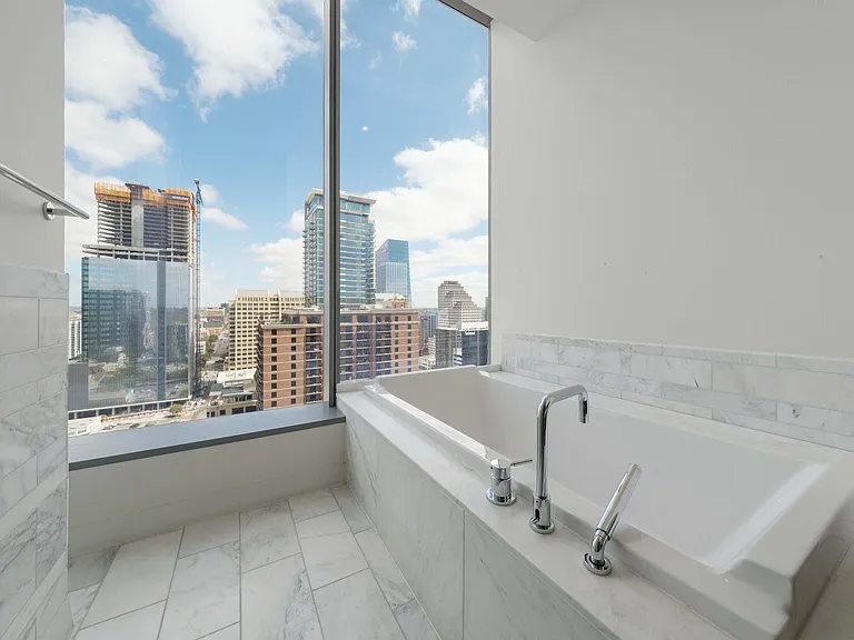 210 Lavaca St #2608 — Photo 19