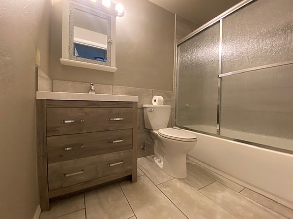 4th image of 1904 E Coeur D Alene Ave APT 1