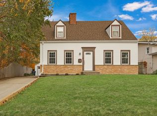 1331 N Sheridan Rd, Waukegan, IL 60085