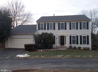 15724 Beau Ridge Dr, Woodbridge, VA 22193