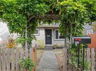 243 Princess St, Nanaimo, BC V9R 4M8