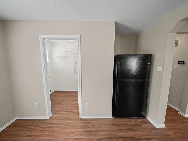11114 Hillsdale Loop — Photo 10