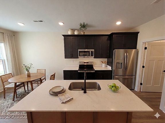 5th image of 211 Sandalwood Way Lot 6