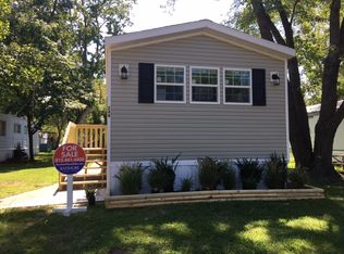 248 Williamson St, Edwardsville, KS 66113