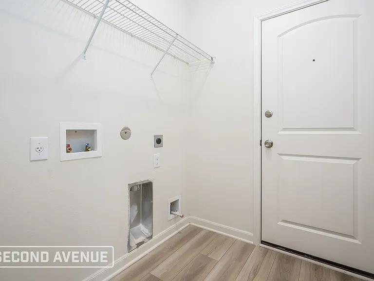 331 Condie Russell Ave — Photo 13
