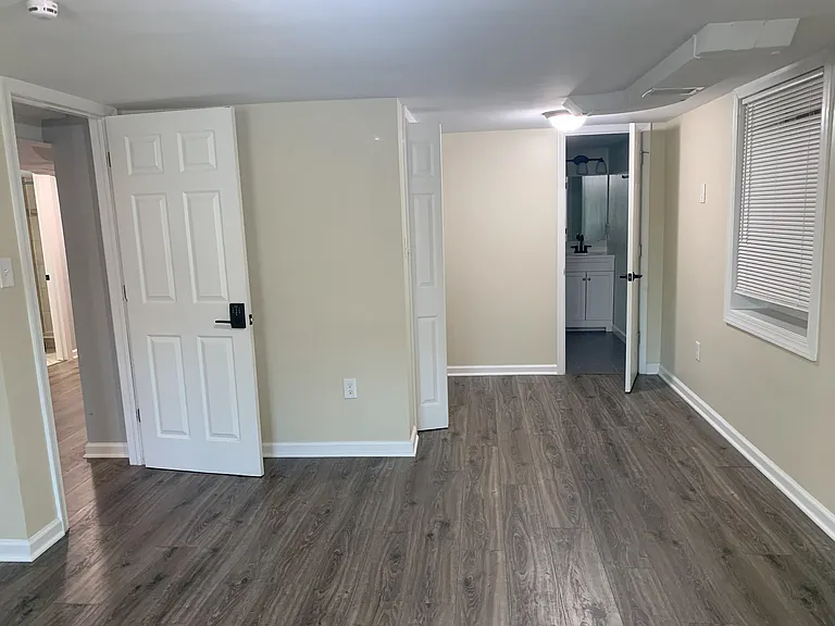 1914 Stanley Ave — Photo 15