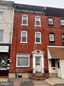 25 W Coal St, Shenandoah, PA, 17976