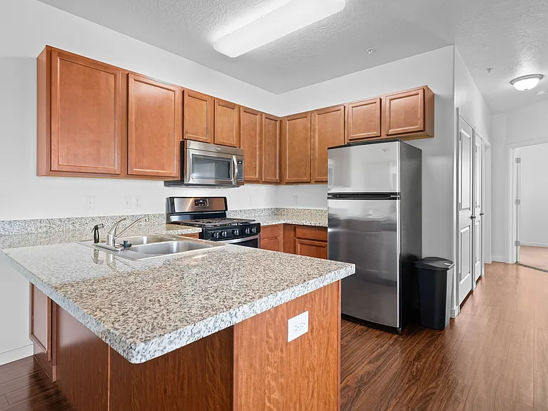 Outlook Apartments — Photo 34