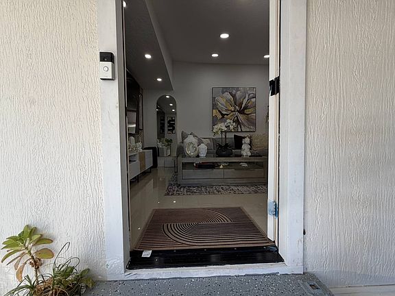4th image of 9855 Elm Way