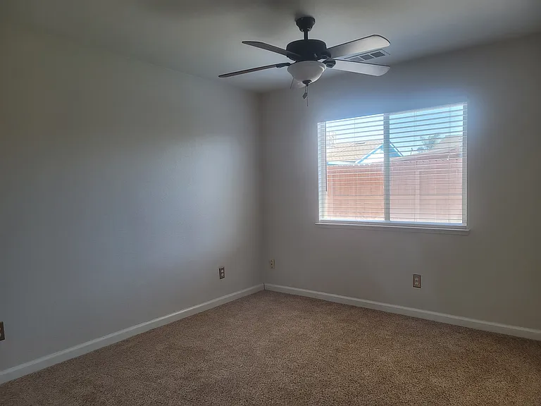 6054 Preakness Dr — Photo 18