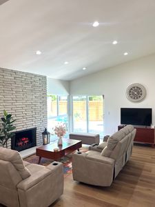 5304 Baza Ave, Woodland Hills, CA, 91364