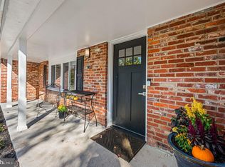 902 Jode Rd, Norristown, PA 19403