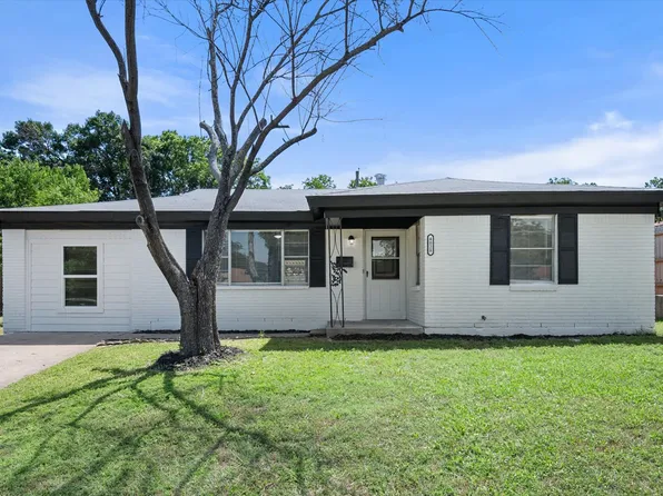 4028 Tejas Trl, Lake Worth, TX 76135