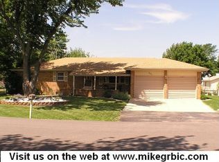 831 S James Ave, Maize, KS 67101