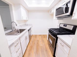 129 S Olive St APT 12, Anaheim, CA 92805