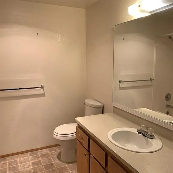 3410 Colby Ave #8 — Photo 8