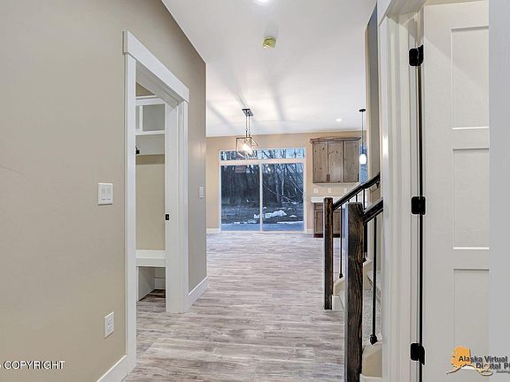 4th image of 574 N Joppa Cir