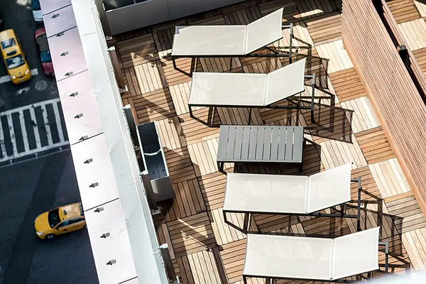 Rented by Bond New York | media 16