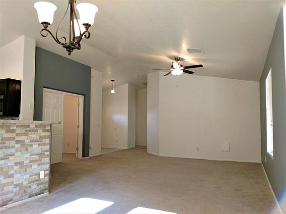 5th image of 3122 Plaza De Viola