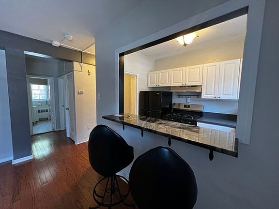 5th image of 731 Melon Pl Unit A