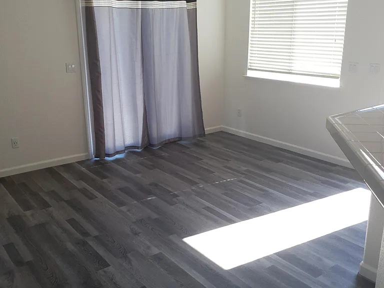 1442 Haven St — Photo 13