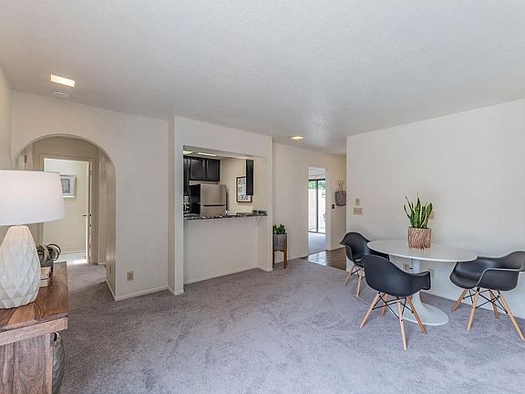5th image of 1747 Escalona Dr
