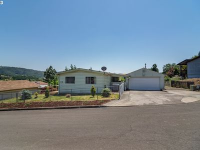 178 NW Cordelia Ct, Roseburg, OR, 97471