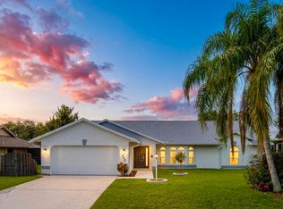 320 NE Surfside Avenue, Port St Lucie, FL 34983
