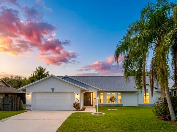 320 NE Surfside Avenue, Port St Lucie, FL 34983