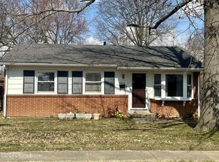 8209 Cris Dr, Louisville, KY