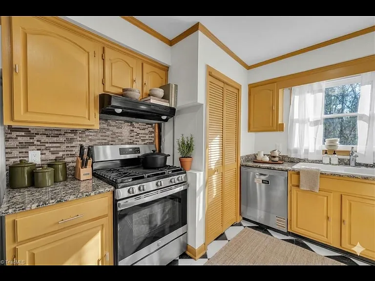 530 Laurel Mountain Rd #1 — Photo 6