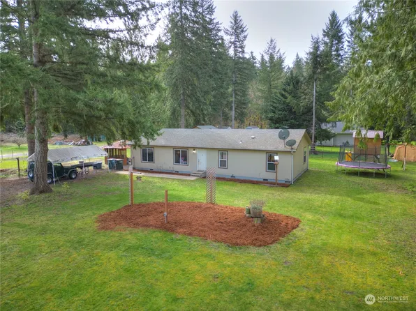 8618 272nd Avenue E, Buckley, WA 98321